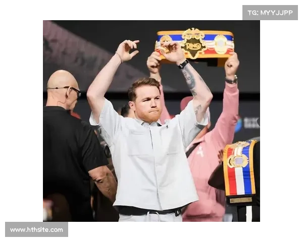 克劳福德需依靠点数战胜阿瓦雷兹多数预测称挑战胜算渺小 克劳福德需依靠点数战胜阿瓦雷兹多数预测称挑战胜算渺小