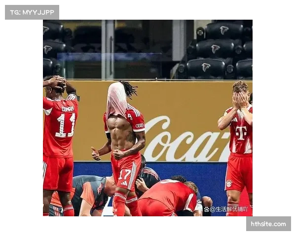 实时：穆西亚拉伤退，拜仁失去前场最关键的肋部持球点